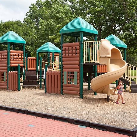Circle M Camping Resort Screened Park Model 27 Wabank المظهر الخارجي الصورة